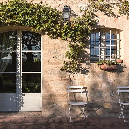 Favorita Food&wine Gospodarstwo wiejskie Bastia Umbra