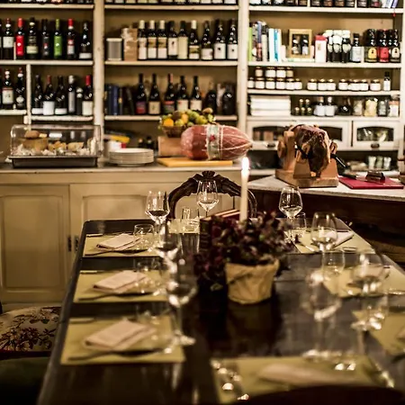 Favorita Food&wine